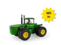 Image of LP82795 the 1/16 scale 8850 John Deere Prestige Select Collectible Toy Tractor.