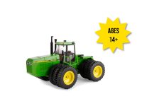 Image of the 1/32 scale John Deere 8560 collectors edition toy tractor.