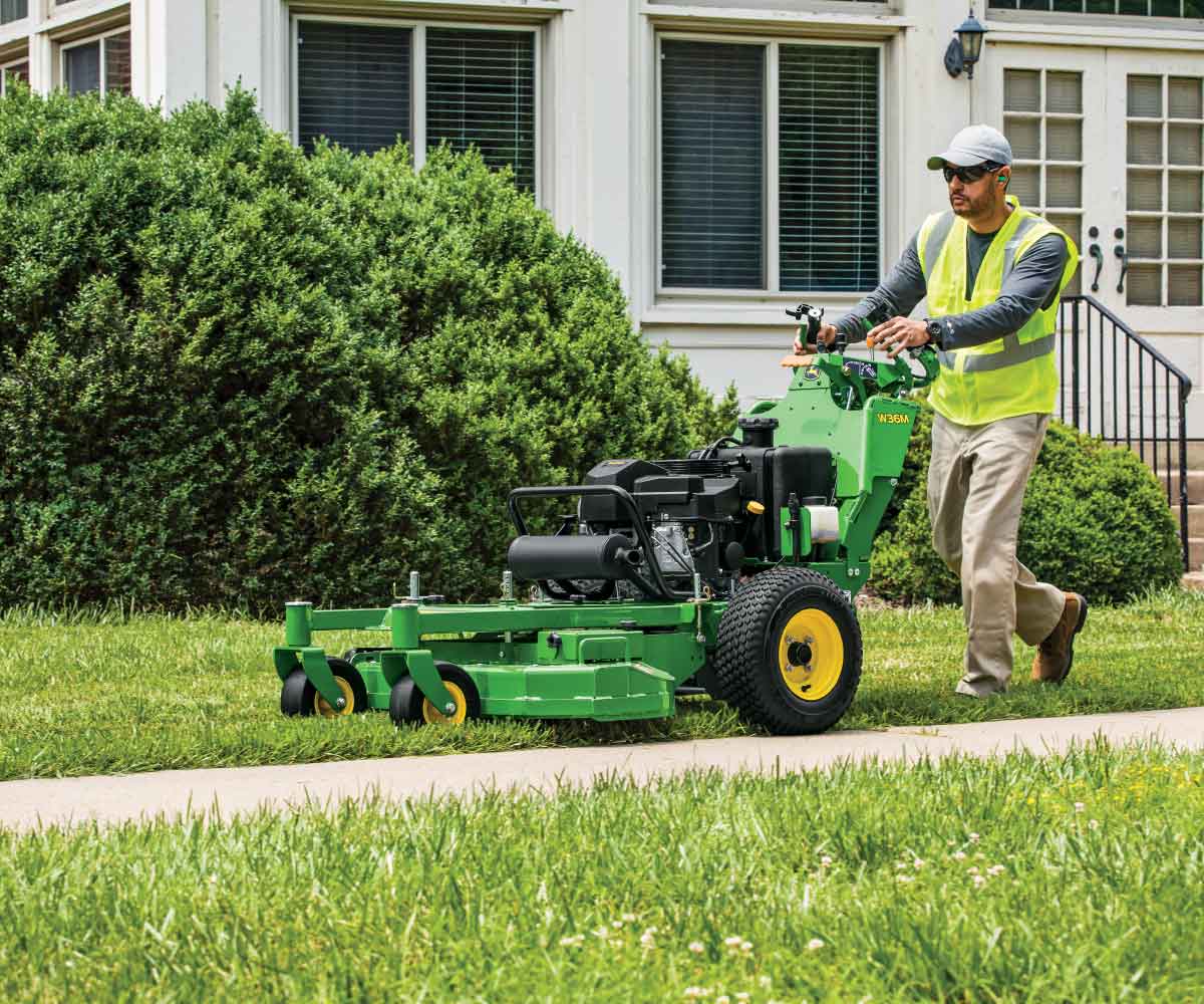 W36M-Commercial-Walk-Behind-Mower-3