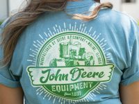 Image of the back of LP80119 the John Deere vintage tractor badge t shirt.