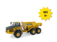 Image of the 1/50 scale John Deere Prestige Collection Collectible 460E articulating toy dump truck.