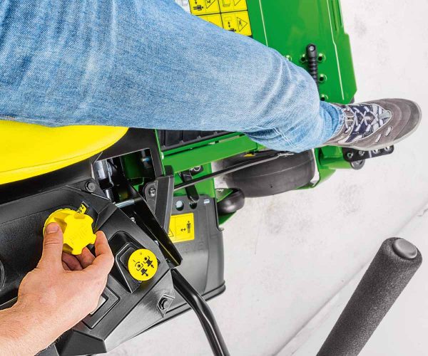 Image of operator station on John Deere Z315E zero turn mower.