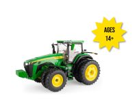 Image of the 1/16 scale Prestige Collection John Deere 8R 370 Collectible toy tractor.