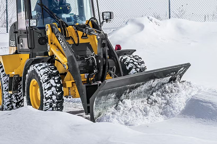 CCE snow blade
